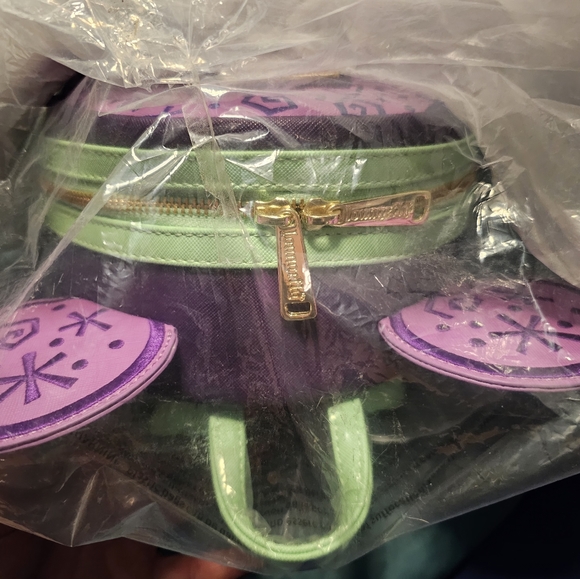 Loungefly: Main Attraction Mad Tea Party, Purple Green - Picture 3 of 9